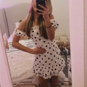 Polka dot dress!